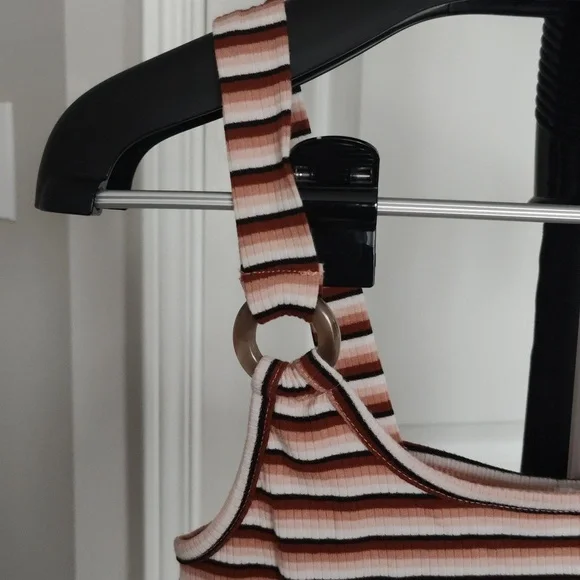 Tanktop - Picture 2 of 7